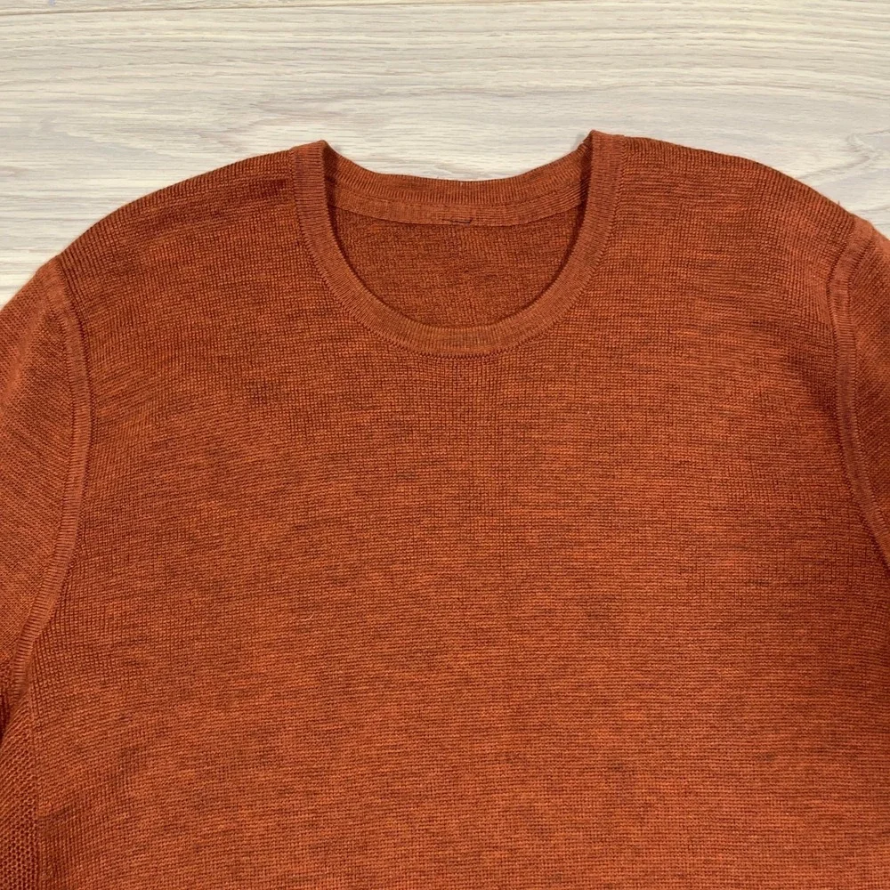 Lululemon M3AXXS Alpine Air Crew Heathered Saffron mens